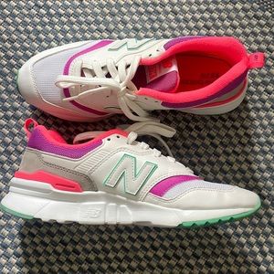 New Balance Sneakers Size 7
